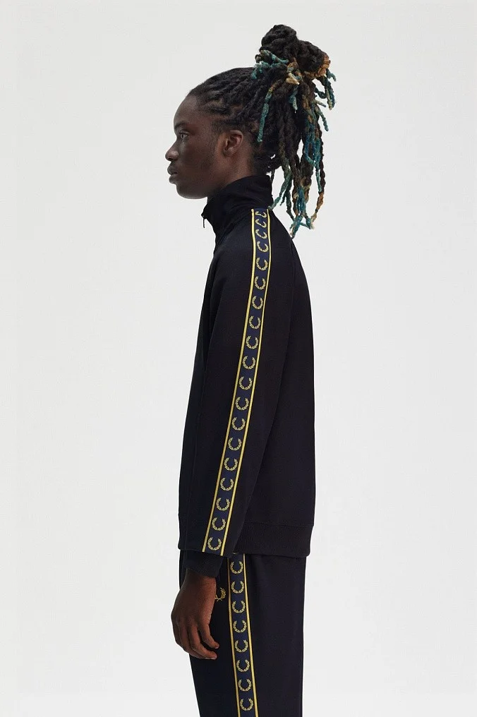 Олимпийка Fred Perry Contrast Tape Track Jacket